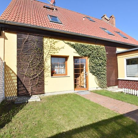 Apartment By The Sea In Рерик Екстериор снимка